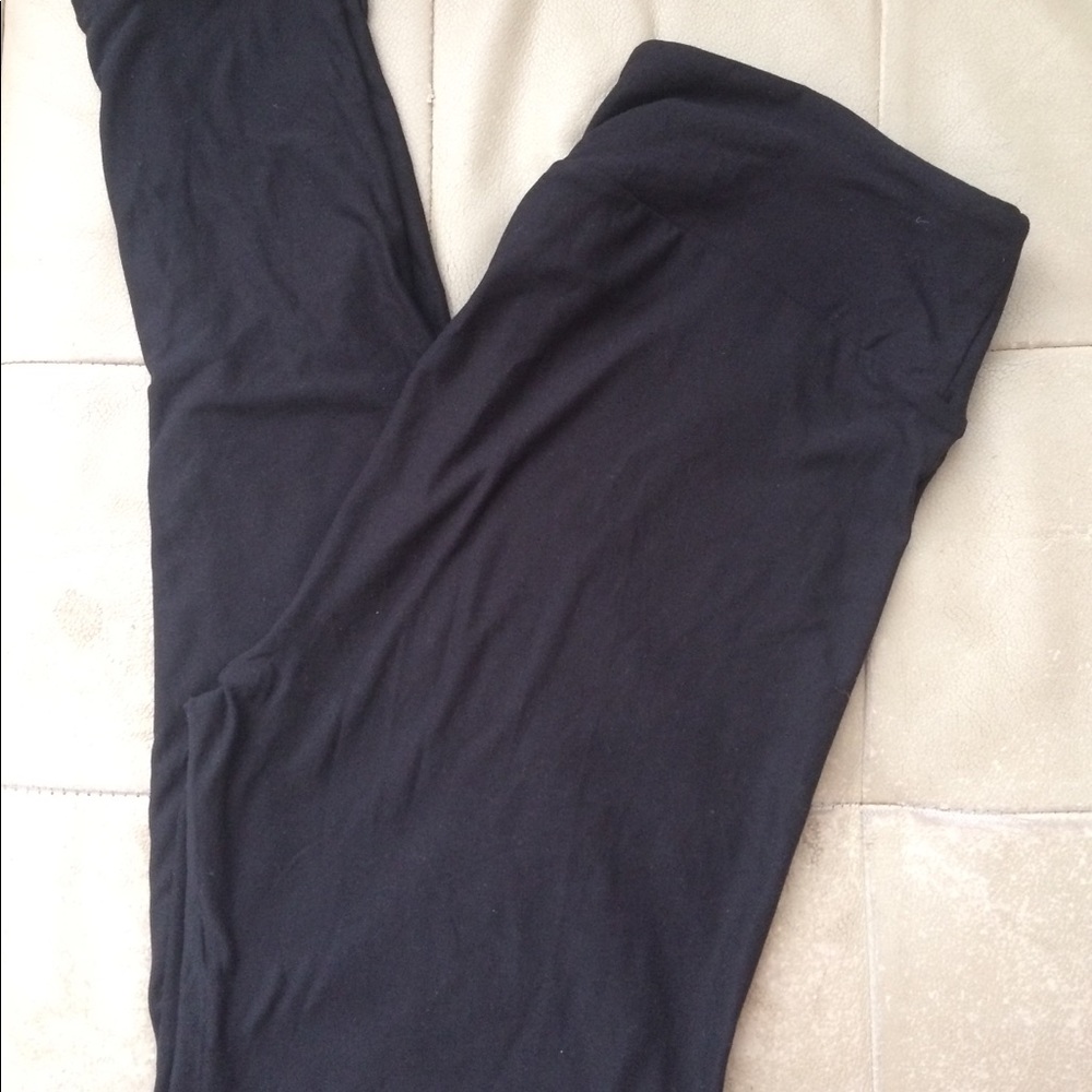 LuLaRoe TC black leggings